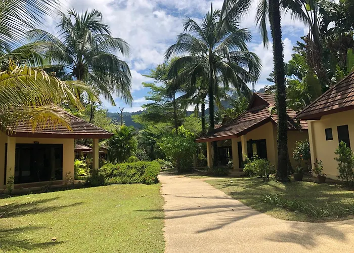 Nang Thong Beach Resort