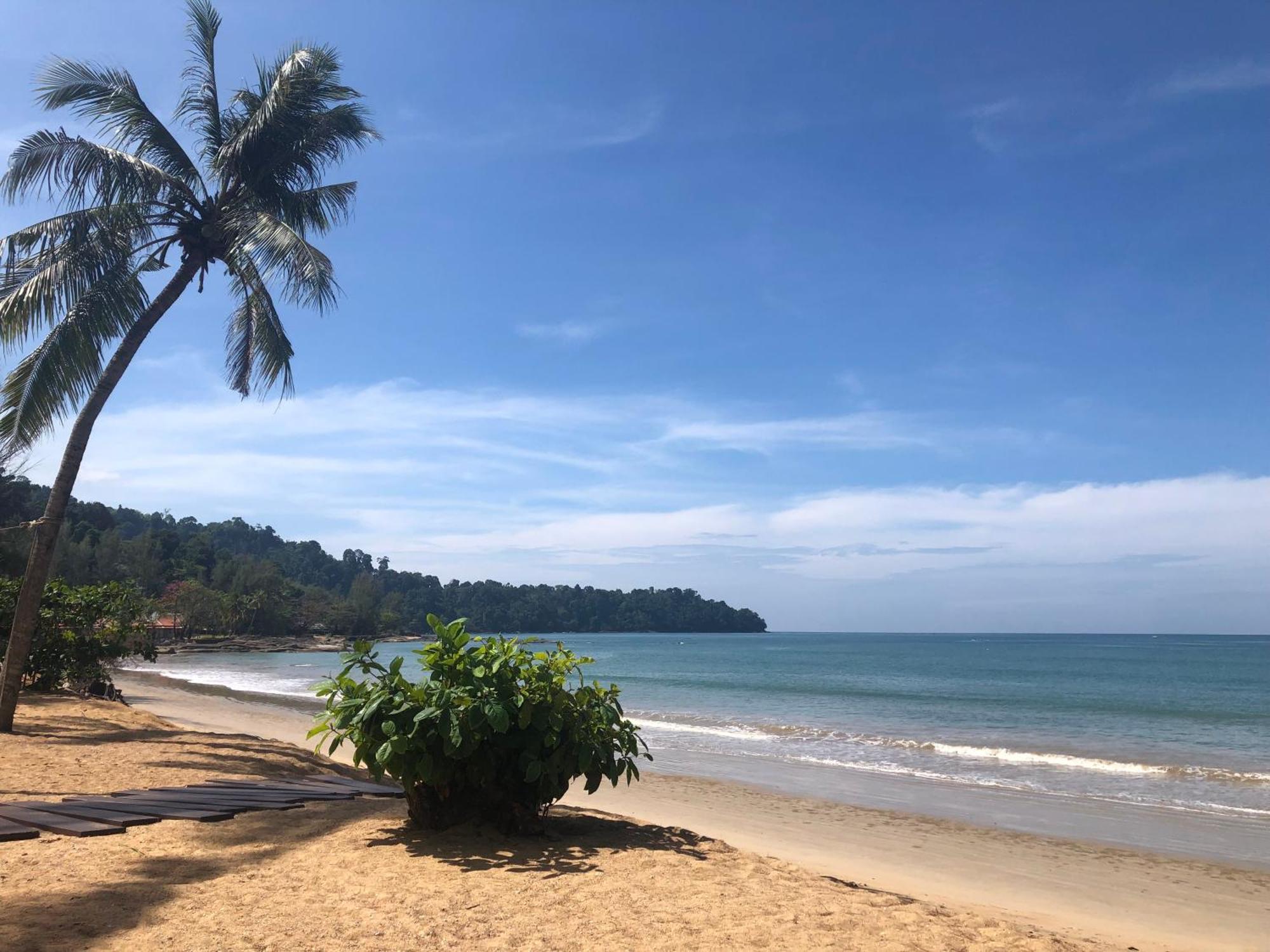 Tempat peranginan Nang Thong Khao Lak
