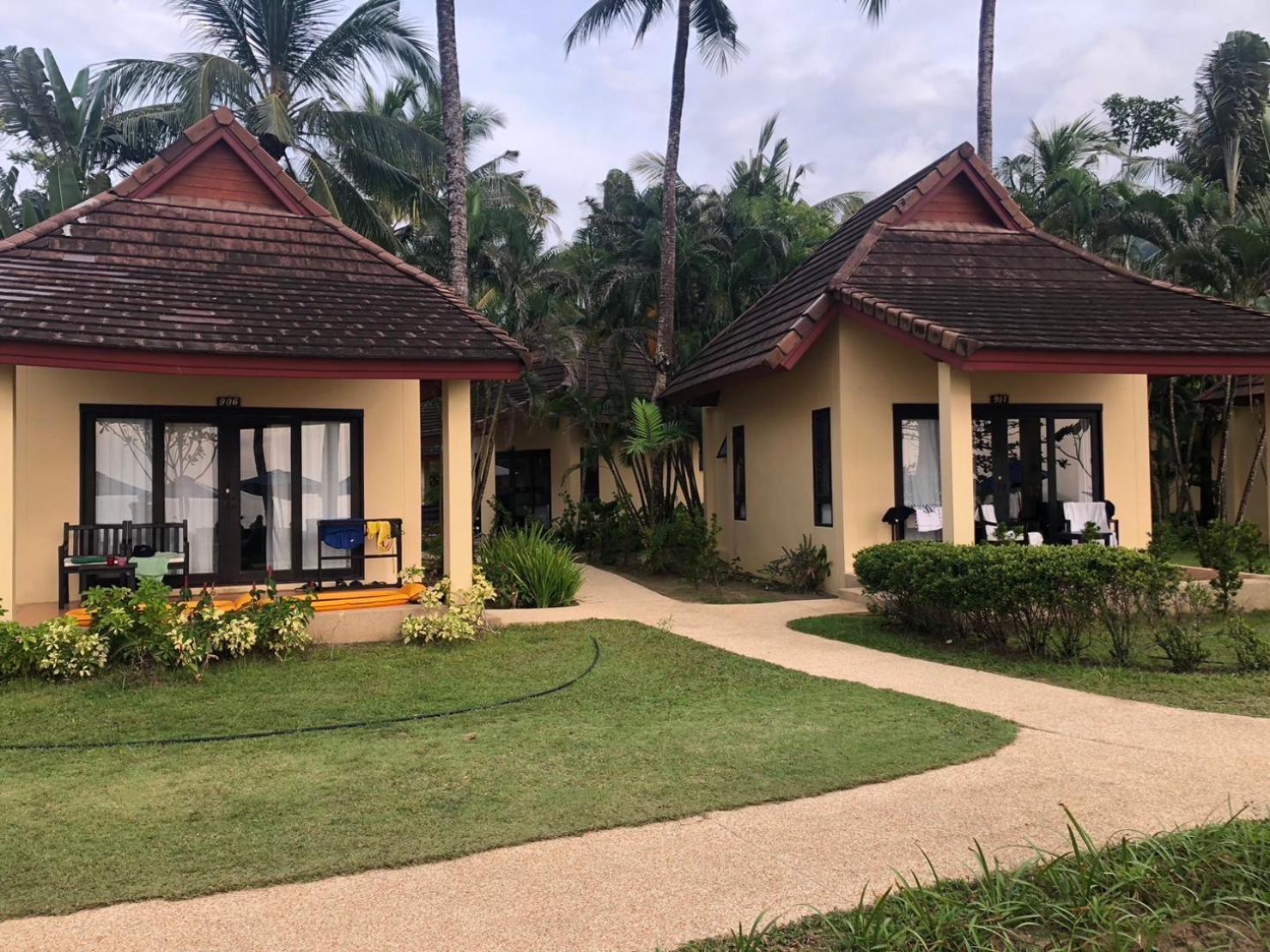 Nang Thong Tempat peranginan Khao Lak